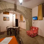 Πανσιόν Dimore Dell'olmo - Ospitalita Diffusa *